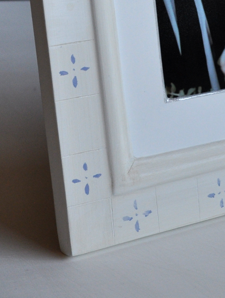 "Blanc & Bluette" Photo Frame #2
