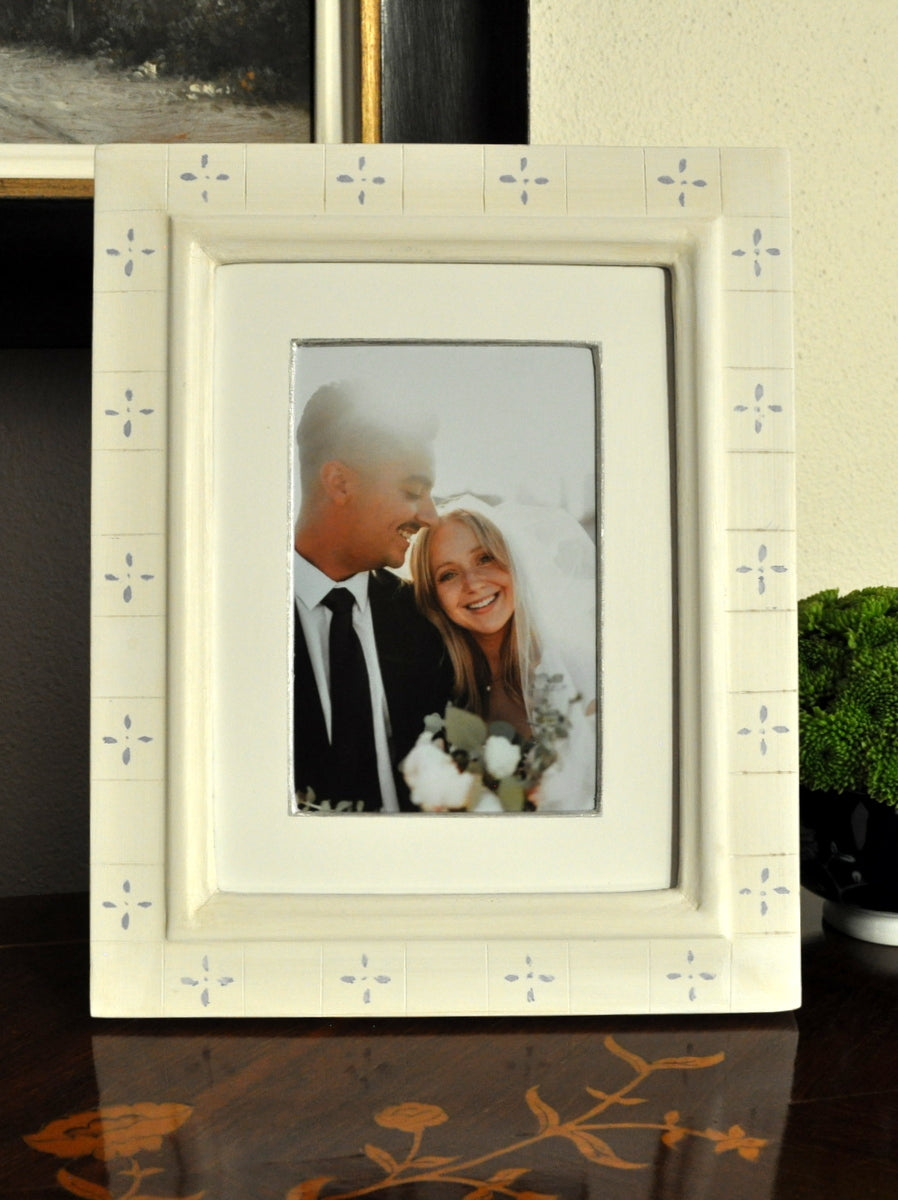 "Blanc & Bluette" Photo Frame #2
