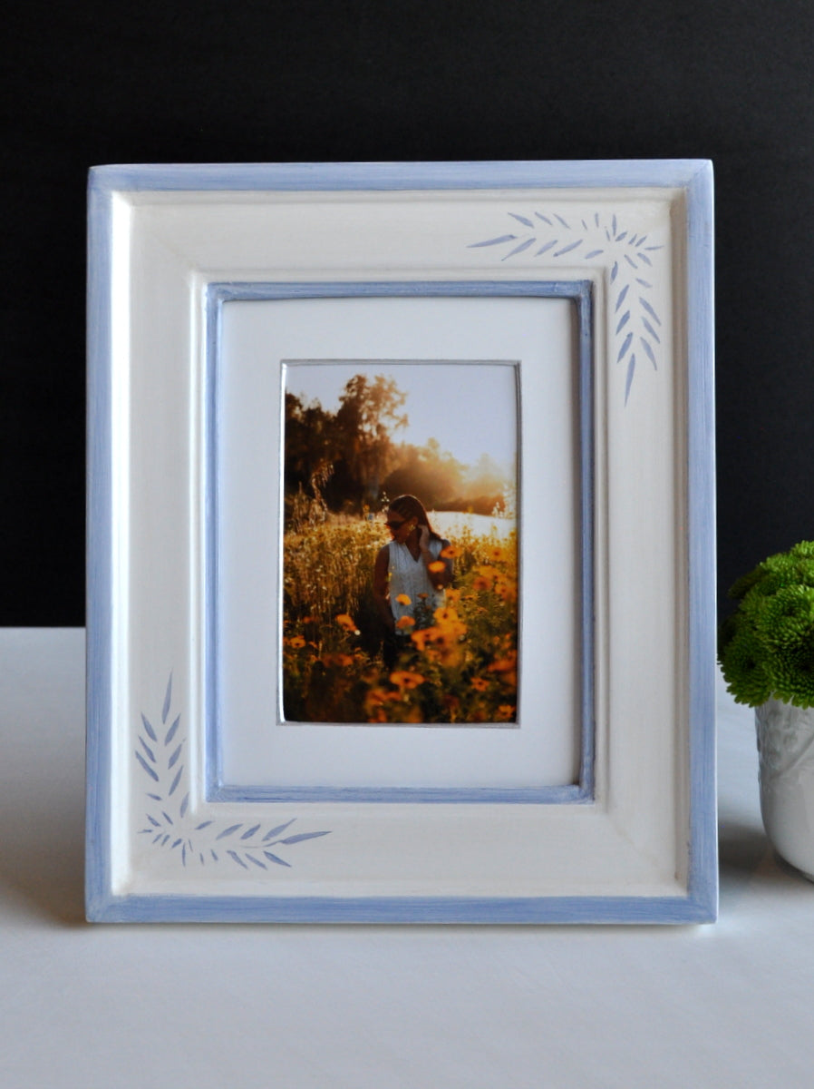 "Blanc & Bluette" Photo Frame #3